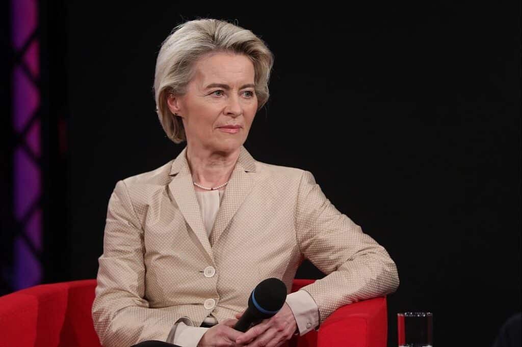 Von der Leyen warnt Ungarn vor Unterdrückung von Pride-Parade