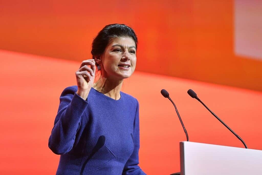 Wagenknecht bezichtigt Habeck der "offenen Lüge und Verleumdung"