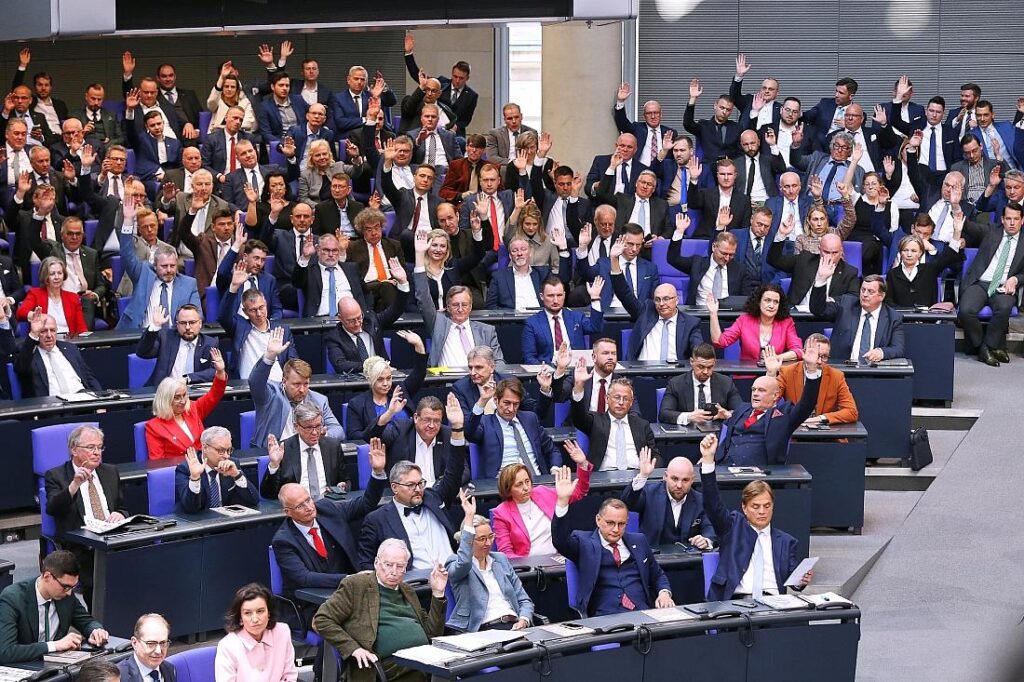 AfD-Fraktionsvorstand beschließt gemäßigtes Auftreten nach außen
