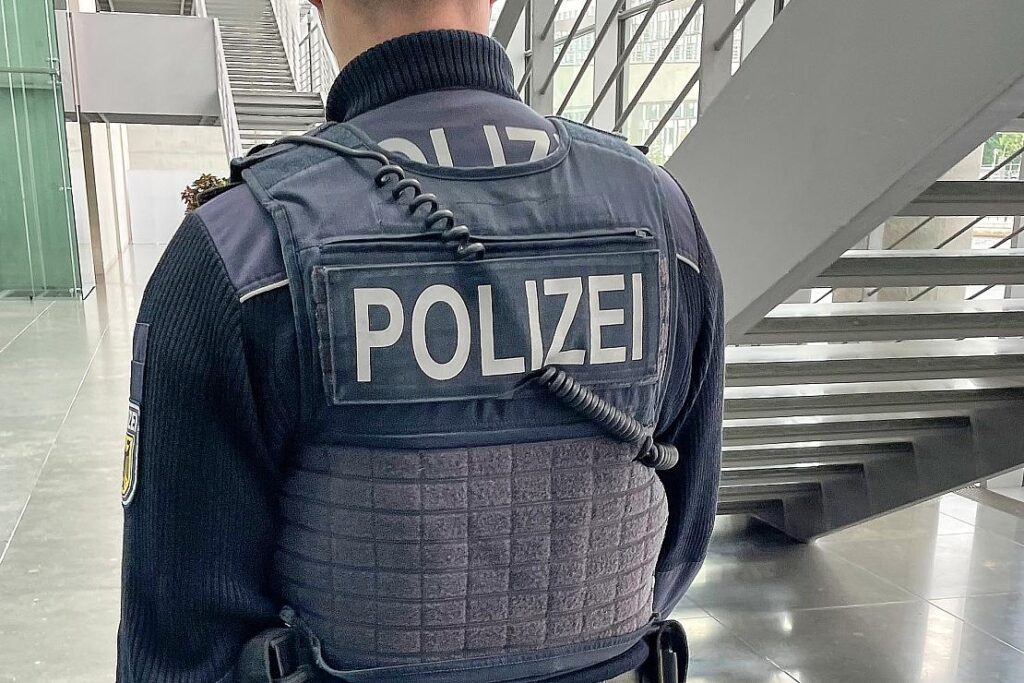 Betrunkene Frau widersetzt sich Bundespolizisten in Lindau