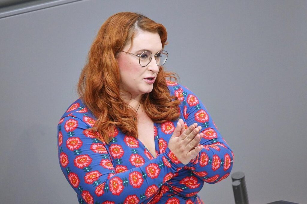 Grüne kritisieren Dobrindts Kurs in der Migrationspolitik