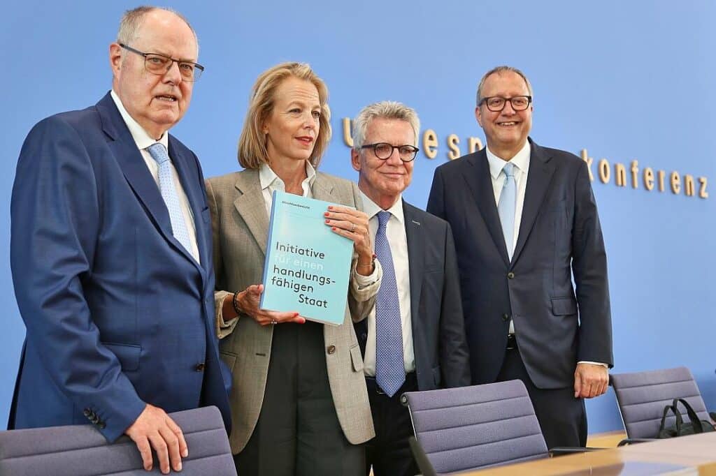 Initiative fordert entschlossene Staatsreform