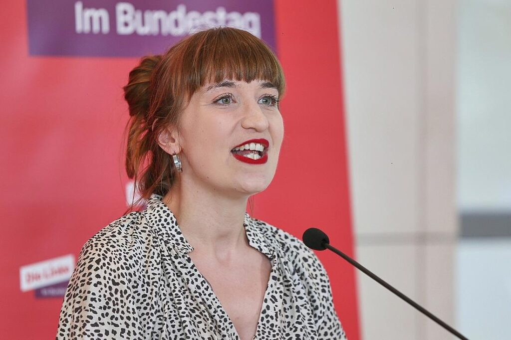 Insa: Linke ziehen mit Grünen gleich