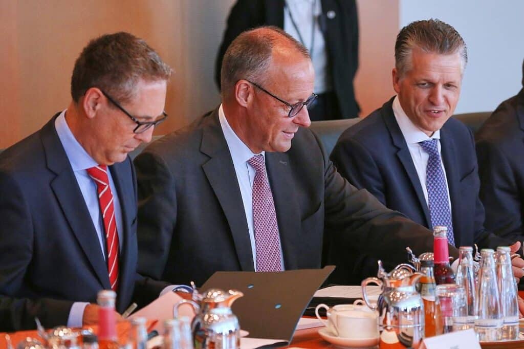 Kabinett beschließt 100-Milliarden-Euro-Gesetz für die Länder