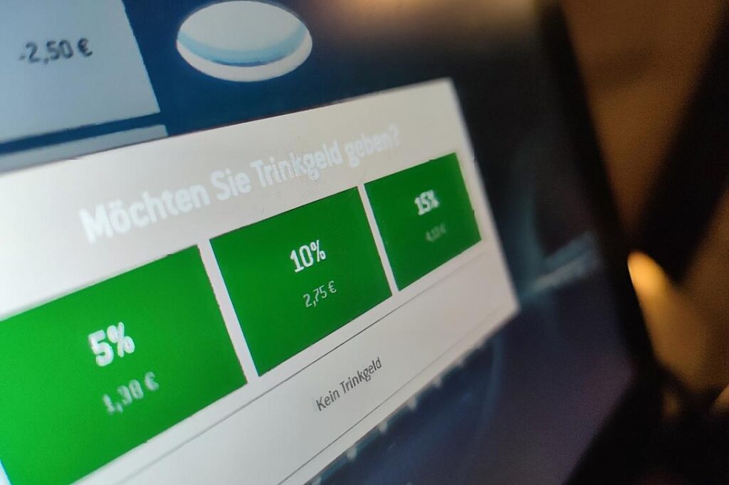 Kartenzahlungen nehmen stetig zu