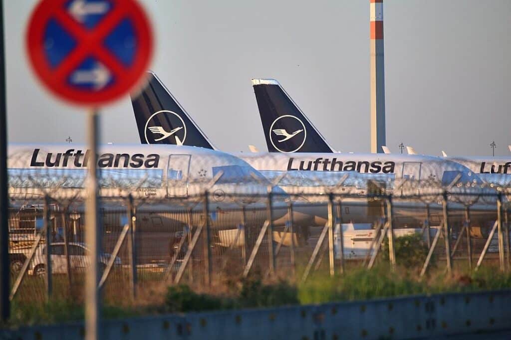 Kerosinverbrauch der deutschen Fluggesellschaften erneut gesunken