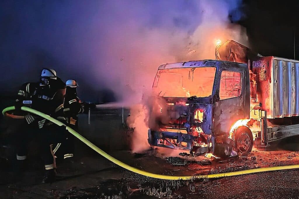 LKW-Brand in Celle verursacht erheblichen Schaden