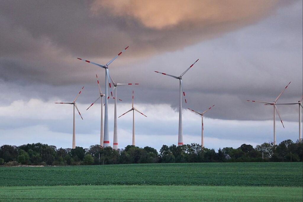 Mecklenburg-Vorpommern führt Mindestabstände für Windkraftanlagen ein