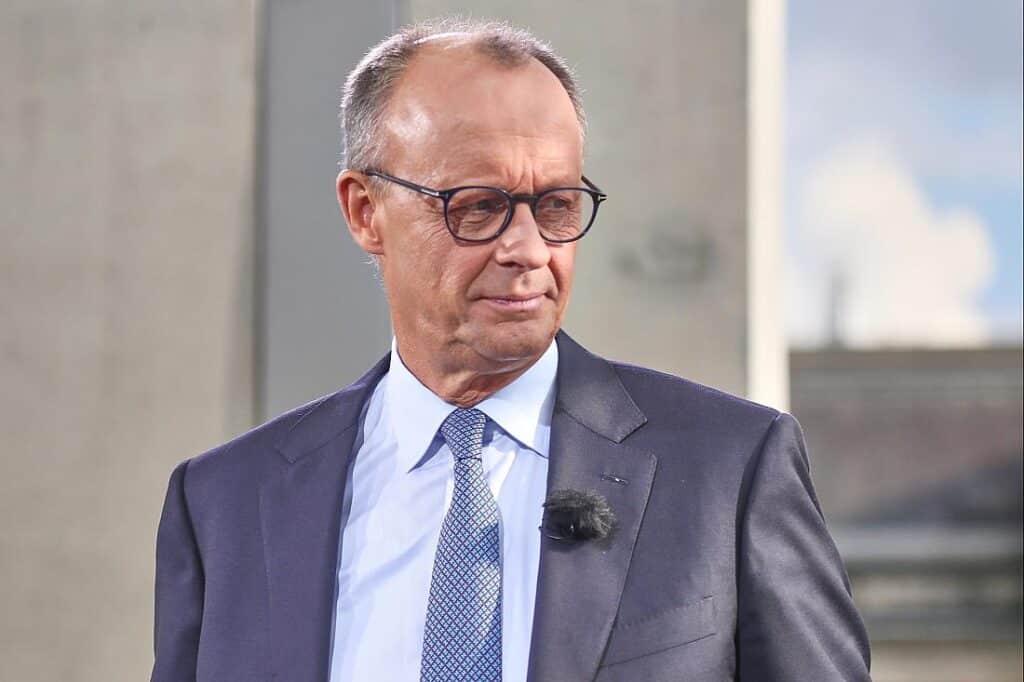 Merz nennt US-Nato-Waffendeal "wichtige Initiative"