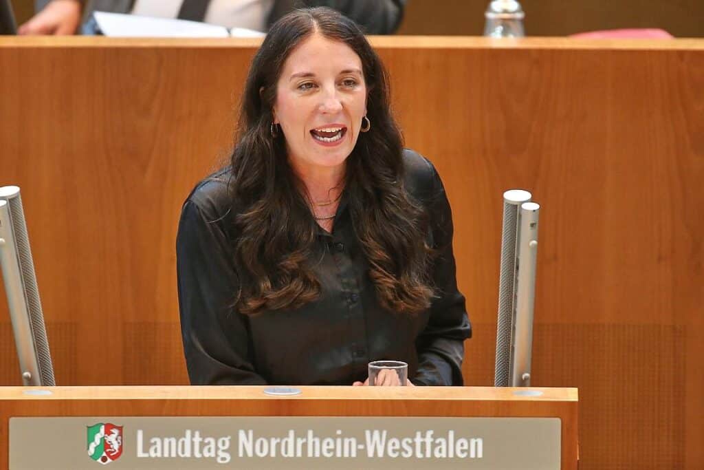 SPD kritisiert Verzögerung bei Tariftreuegesetz in NRW