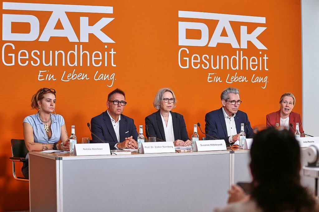 Studie: Gen Z durch Generationenkonflikte im Job besonders belastet