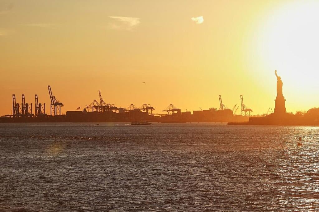 Trump kündigt 30-prozentige Zölle gegen EU an