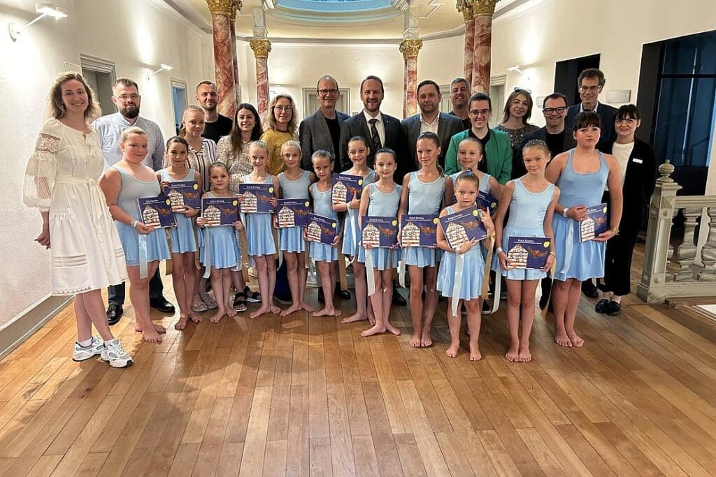 Ukrainische Delegation aus Obroshyne besucht Schwäbisch Gmünd
