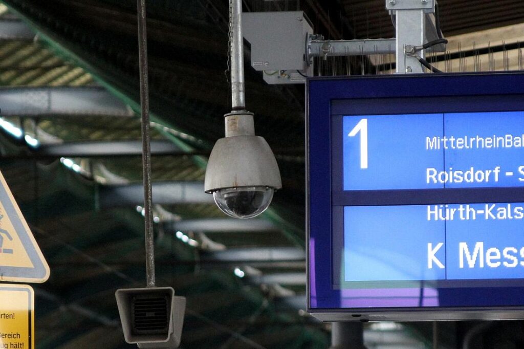 Union will Video-Gesichtserkennung an Bahnhöfen