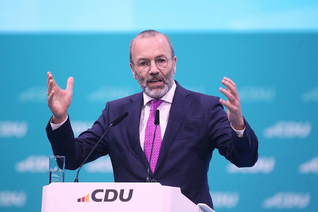 Weber will inländische Polizisten an EU-Außengrenzen verlegen