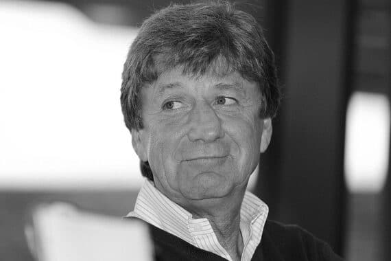 Ein Porträt von Frank Mill, dem verstorbenen Weltmeister und ehemaligen Fußballspieler.