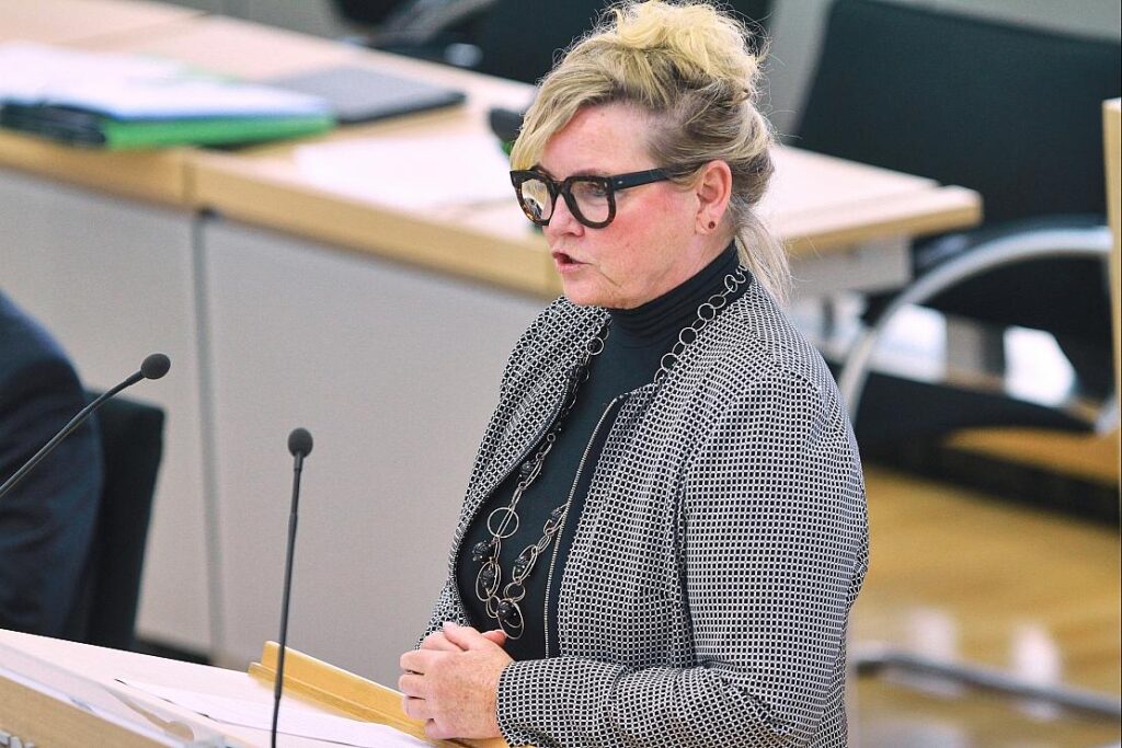 FDP in Sachsen-Anhalt fordert Bundesregierung zum Handeln beim Wolf auf