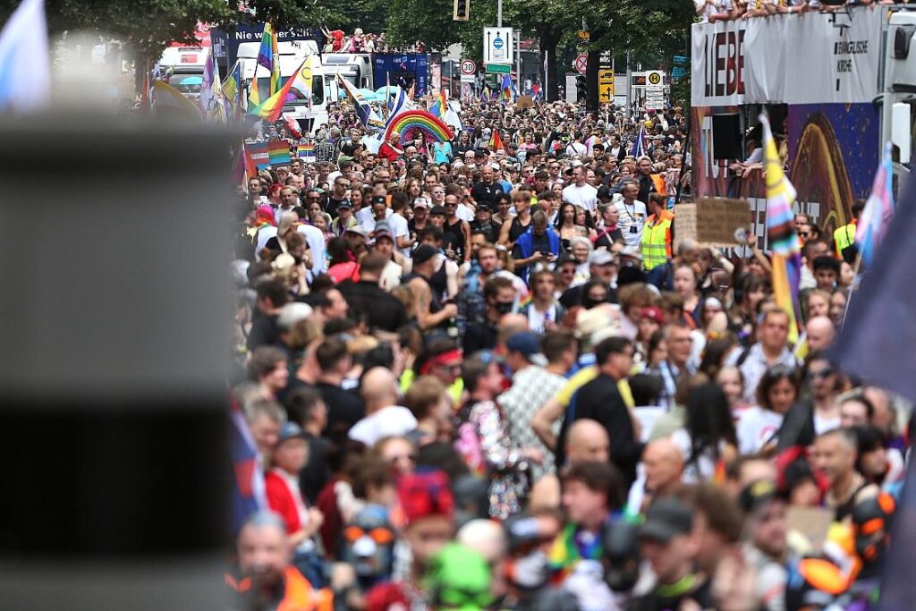 Hamburger SPD feiert 45. CSD mit Bekenntnis zu Vielfalt und Respekt
