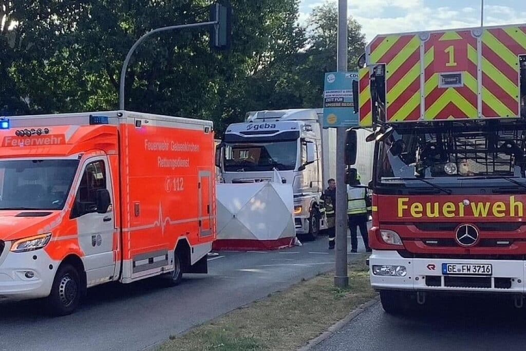 Lkw-Unfall in Gelsenkirchen endet tödlich
