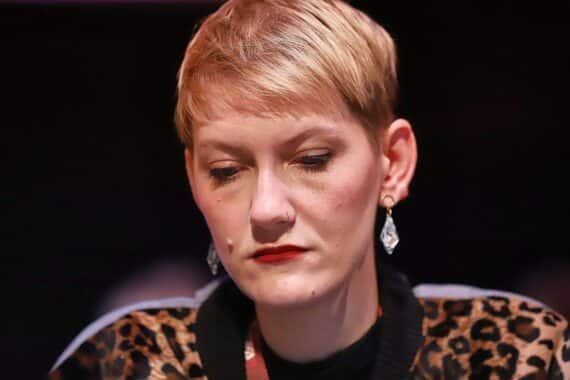 Sophie Koch bei der Präsentation eines Antrags zur europäischen Kohäsionspolitik im Sächsischen Landtag.