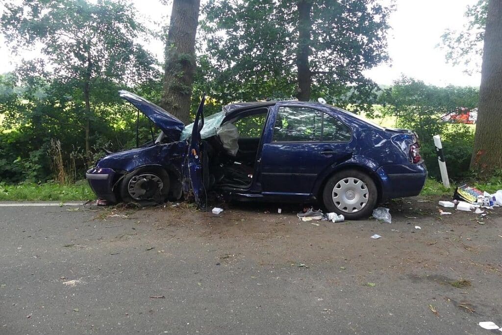 Schwerer Unfall auf L119 bei Geestland