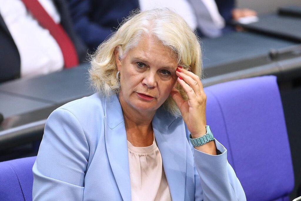 Unionsfraktion distanziert sich von Saskia Ludwig