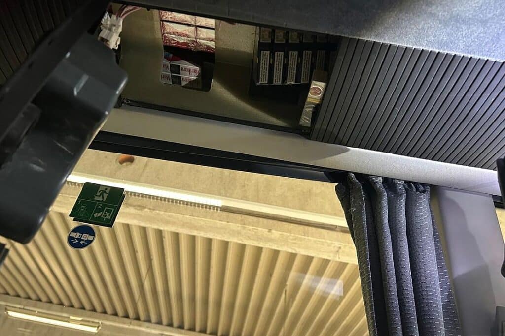 Zoll stoppt erneuten Zigarettenschmuggel bei Dresden