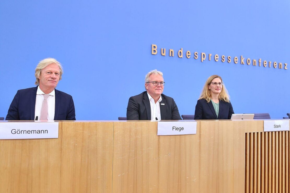 Bahnbranche hält Schnieders Bahn-Ambitionen für "etwas zu lasch"