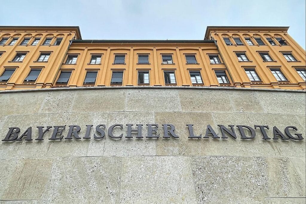 Bayern unterstützt Sportvereine im Oberland mit 836.000 Euro