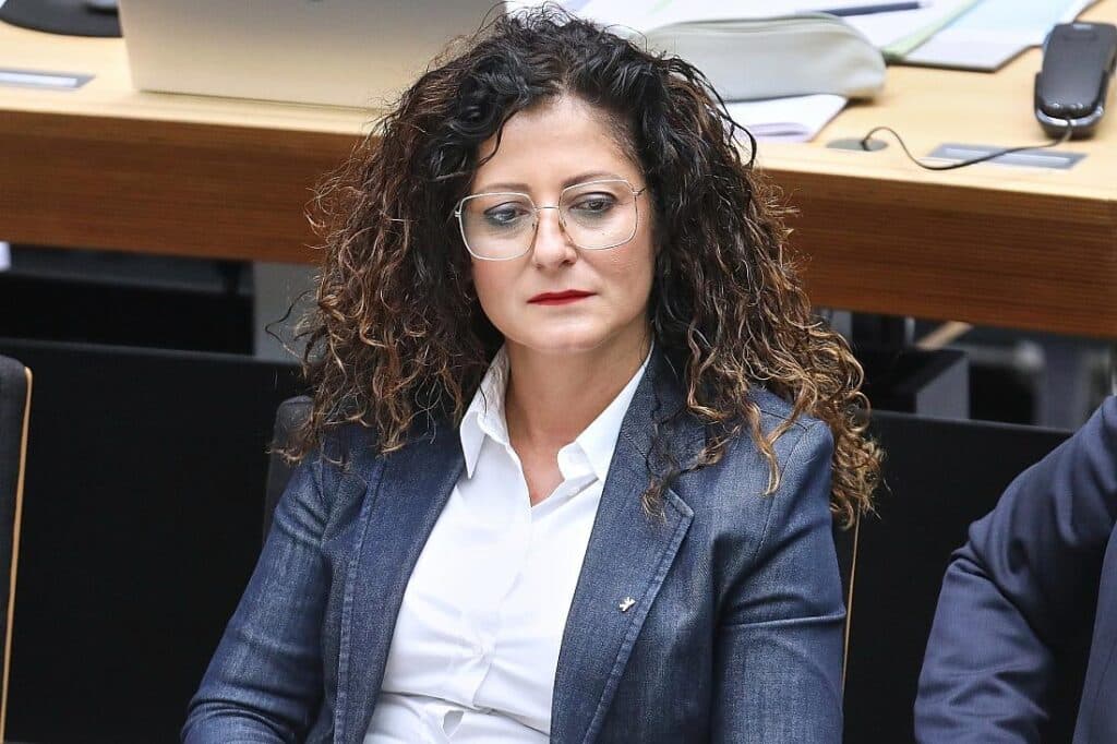 Berlins Sozialsenatorin findet Bürgergeld-Debatte "gefährlich"