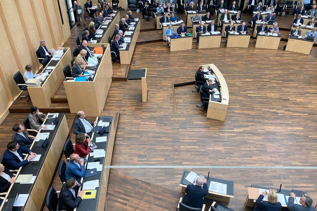 Bundesrat will Minderheitenrechte im Grundgesetz verankern