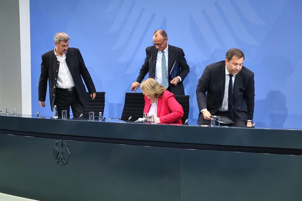 CDU-Wirtschaftsrat und Linke kritisieren Koalitionsausschuss