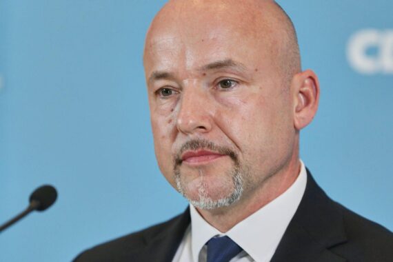 Alexander Hoffmann diskutiert Erbschaftssteuerreform als CSU-Landesgruppenchef in Berlin.