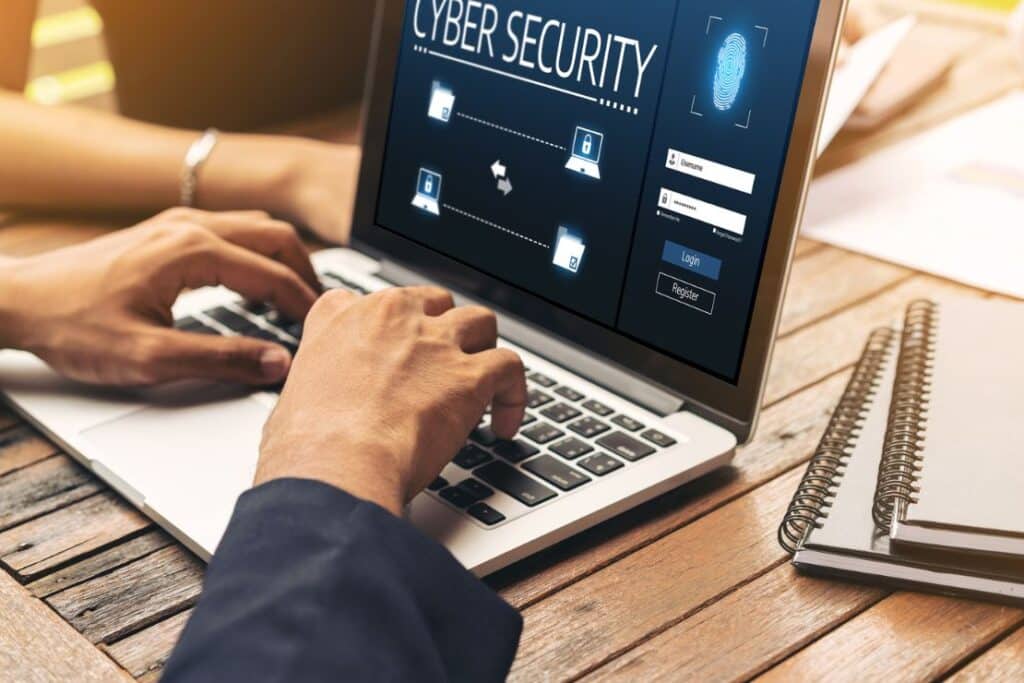 Cybersecurity in der Selbstständigkeit – Was muss man beachten?