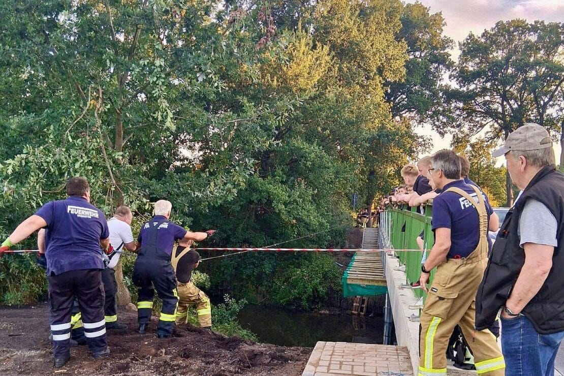 Feuerwehr Sandhatten gewinnt Huntewettkampf gegen Huntlosen