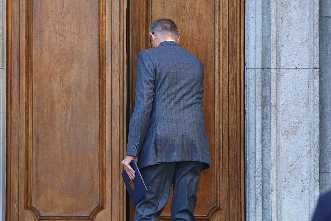 Forsa: AfD baut Vorsprung aus – Zufriedenheit mit Merz sinkt weiter