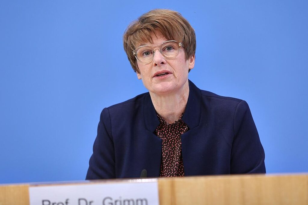 Grimm fordert tiefgreifende Reformen