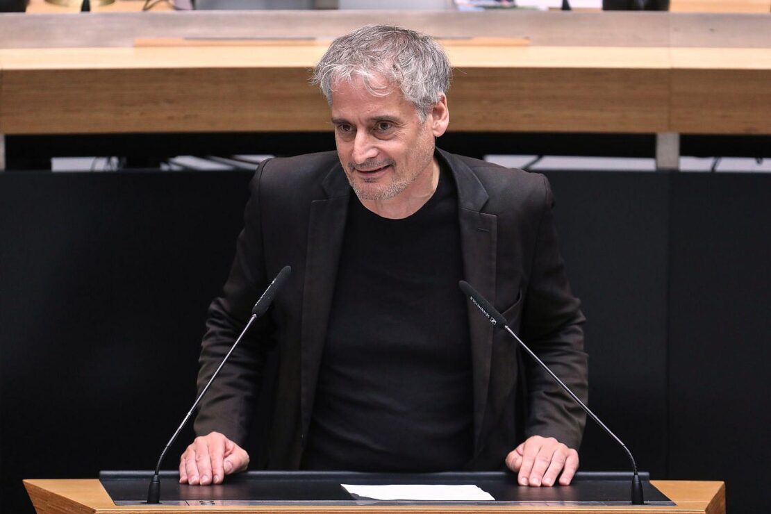 Grüne fordern langfristige Lösung für Galeria Kaufhof am Alex