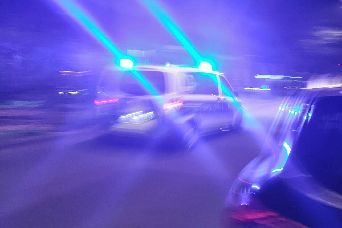 Mann in Hellersdorf mit Schreckschusswaffe verletzt