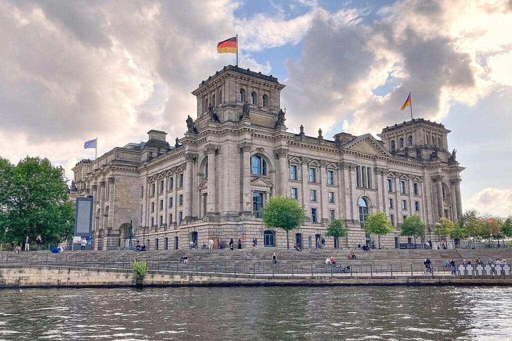 Neue Geschäftsordnung: Schwarz-Rot will Kanzlerwahl erleichtern