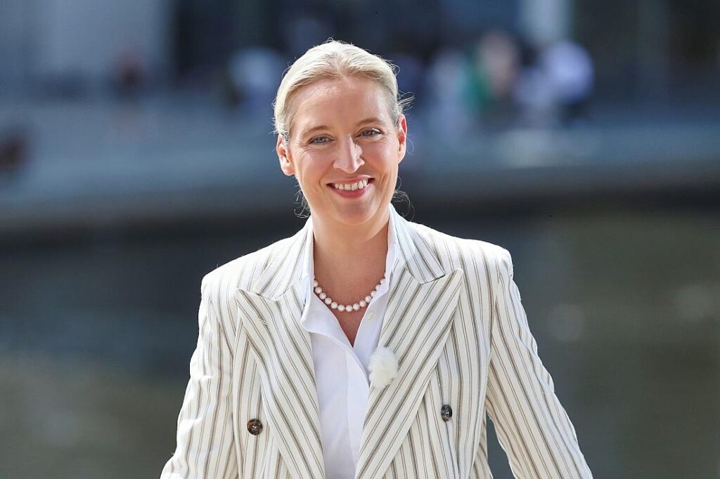 Politbarometer: AfD auf neuem Höchststand