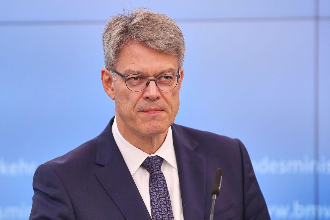Verkehrsminister erwartet Sanierung von Autobahnbrücken bis 2032