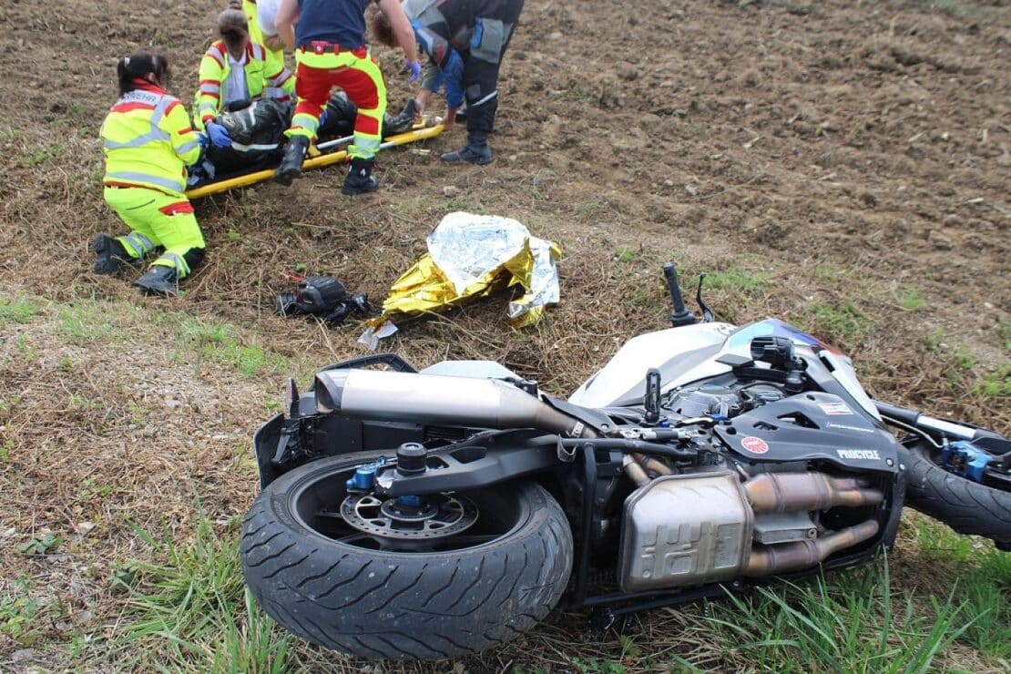 Verkehrsunfall bei Langerwehe mit Motorradfahrer
