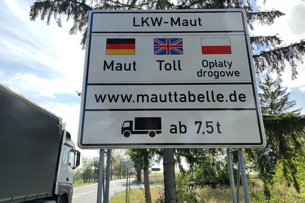Weniger mautpflichtige Lkws auf Autobahnen