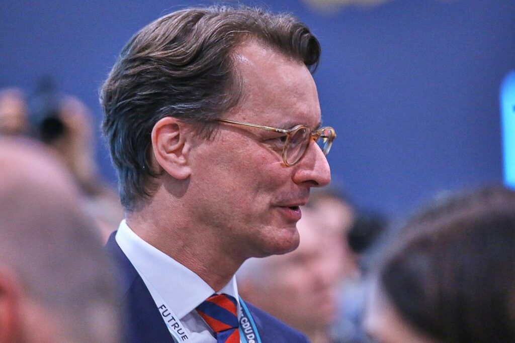 Wüst gibt sich mit CDU-Ergebnis bei NRW-Kommunalwahl zufrieden