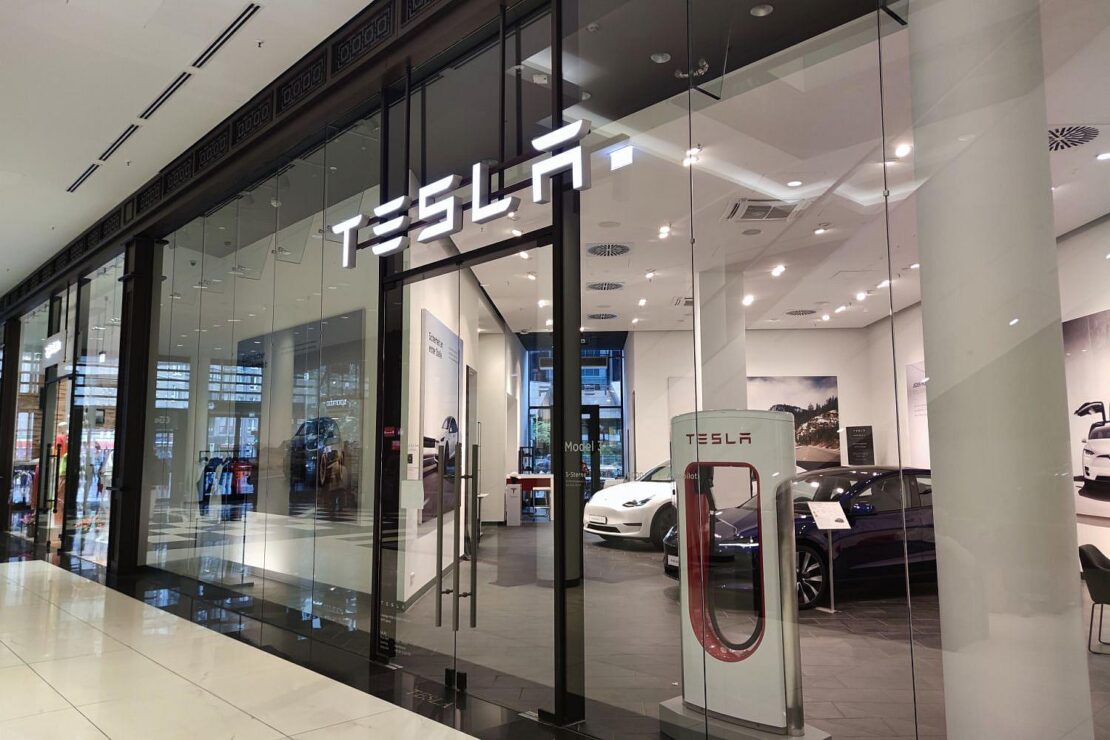 Bericht: Tesla bringt günstigere Version des Model Y aus Grünheide