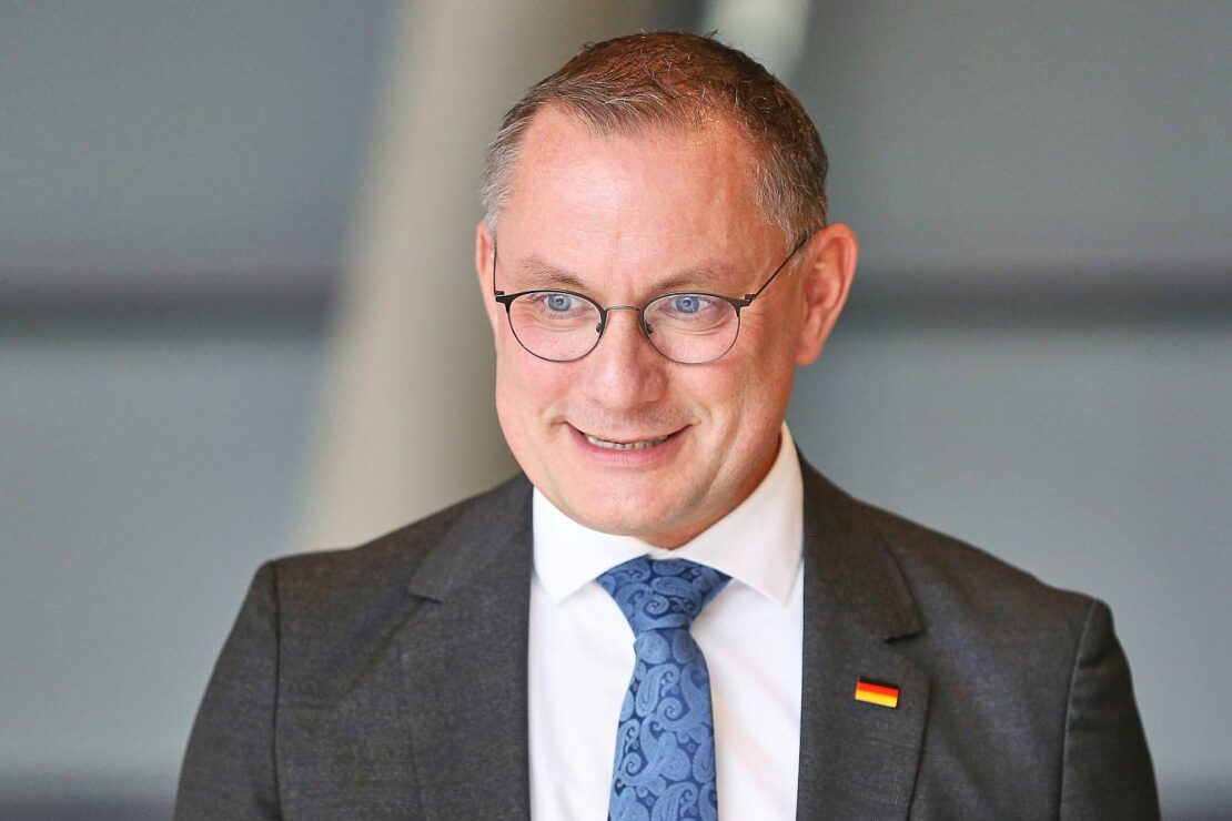 Chrupalla wirft Merz in "Stadtbild"-Debatte Doppelmoral vor