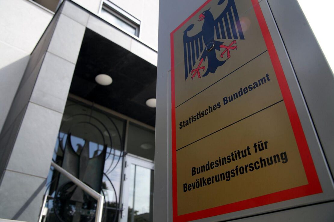 Destatis: Nettoeinkommen zwischen Ost und West nähern sich an