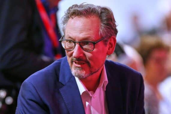 Eckart von Hirschhausen reflektiert über seine belastenden Tierversuche als Doktorand.