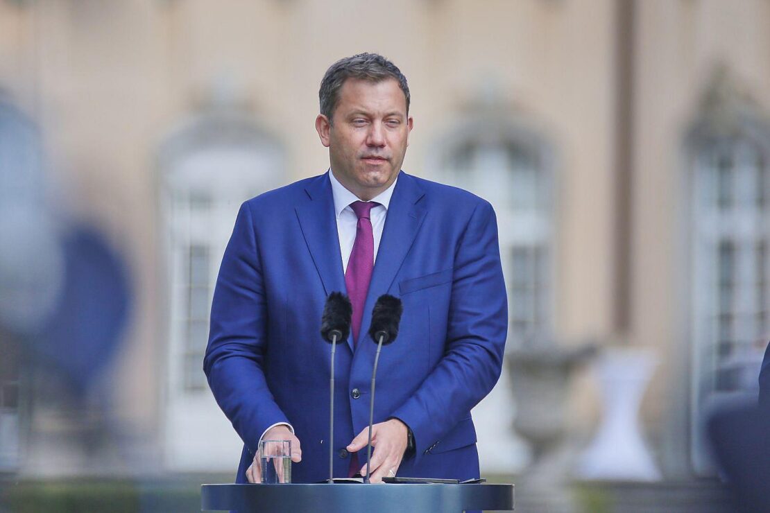 Finanzminister kündigt "Marathon der Reformen" an